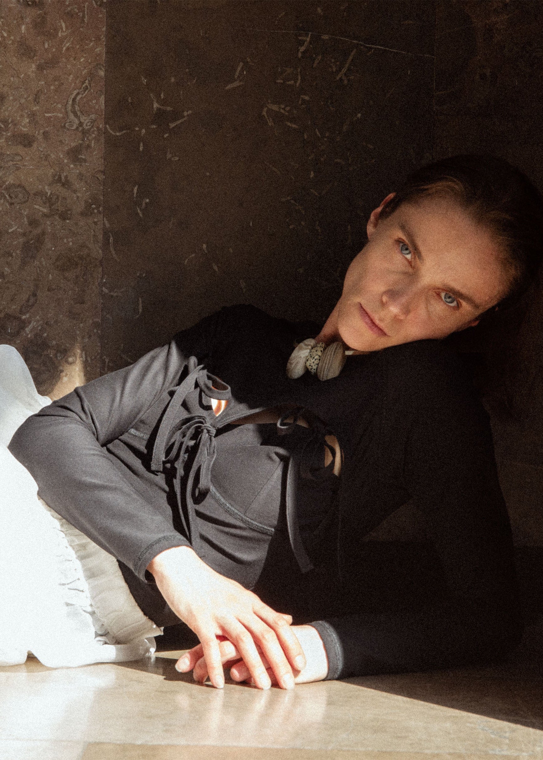 NURA tie-up nursing top with long sleeves